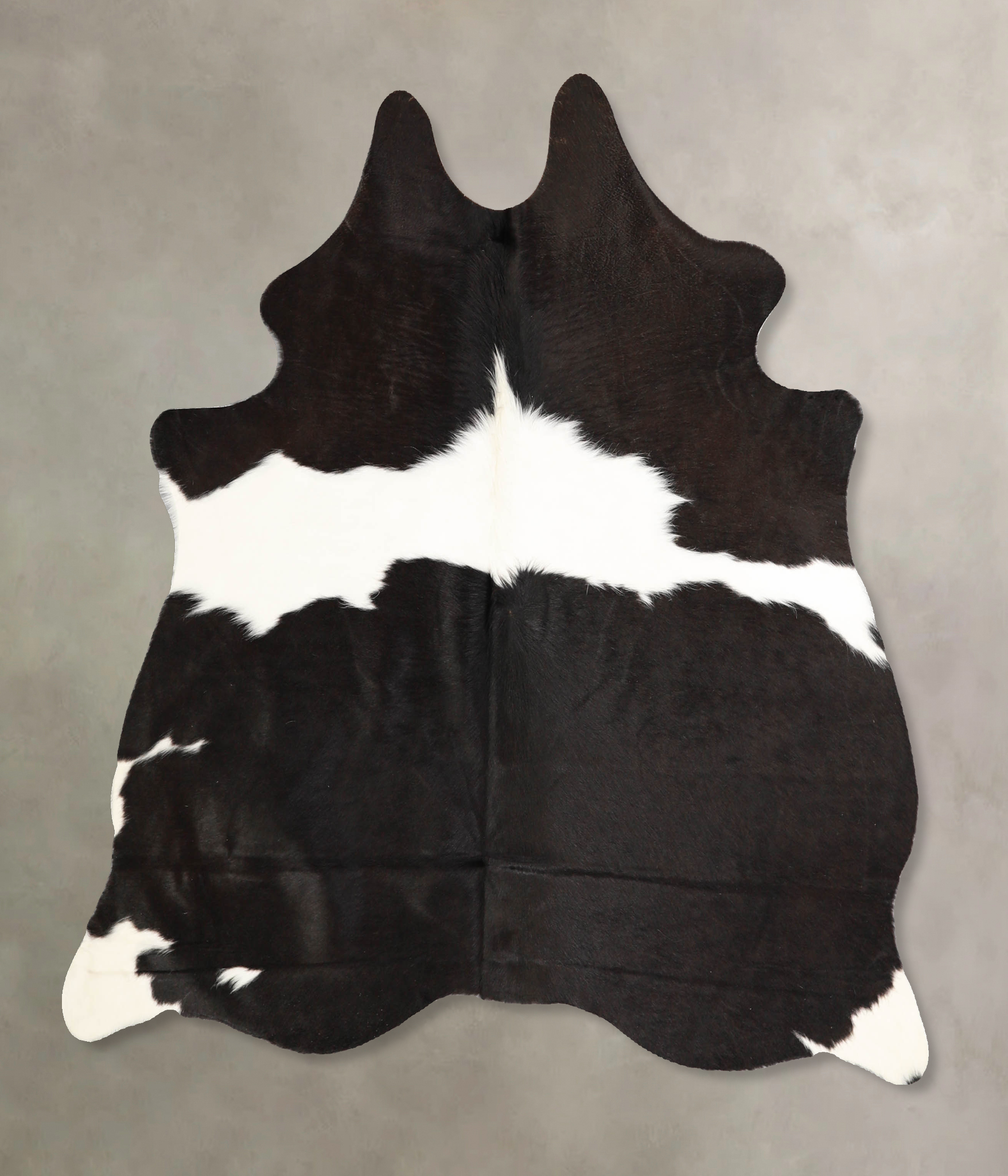 Black and White Cowhide Rug #A35308