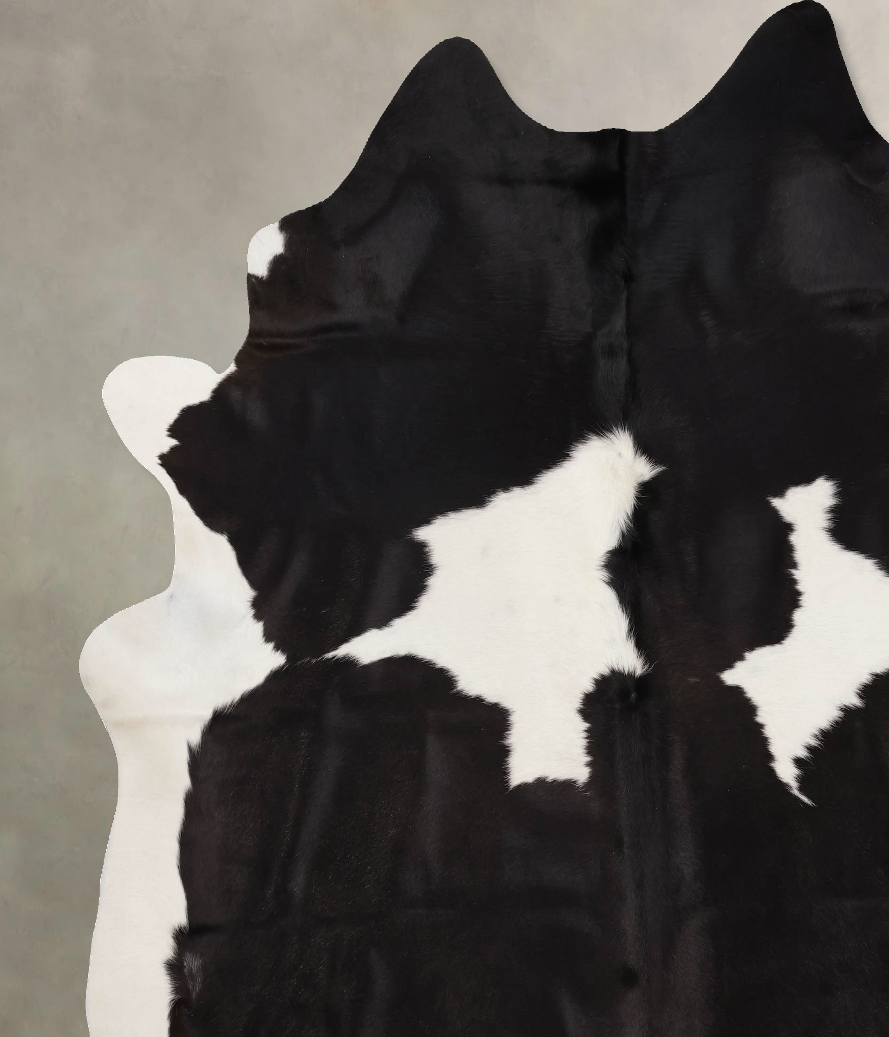 Black and White Cowhide Rug #B10444