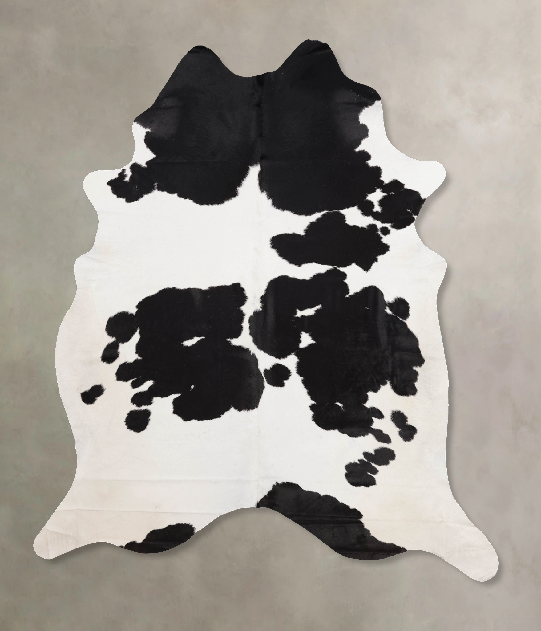 Black and White Cowhide Rug #B10612