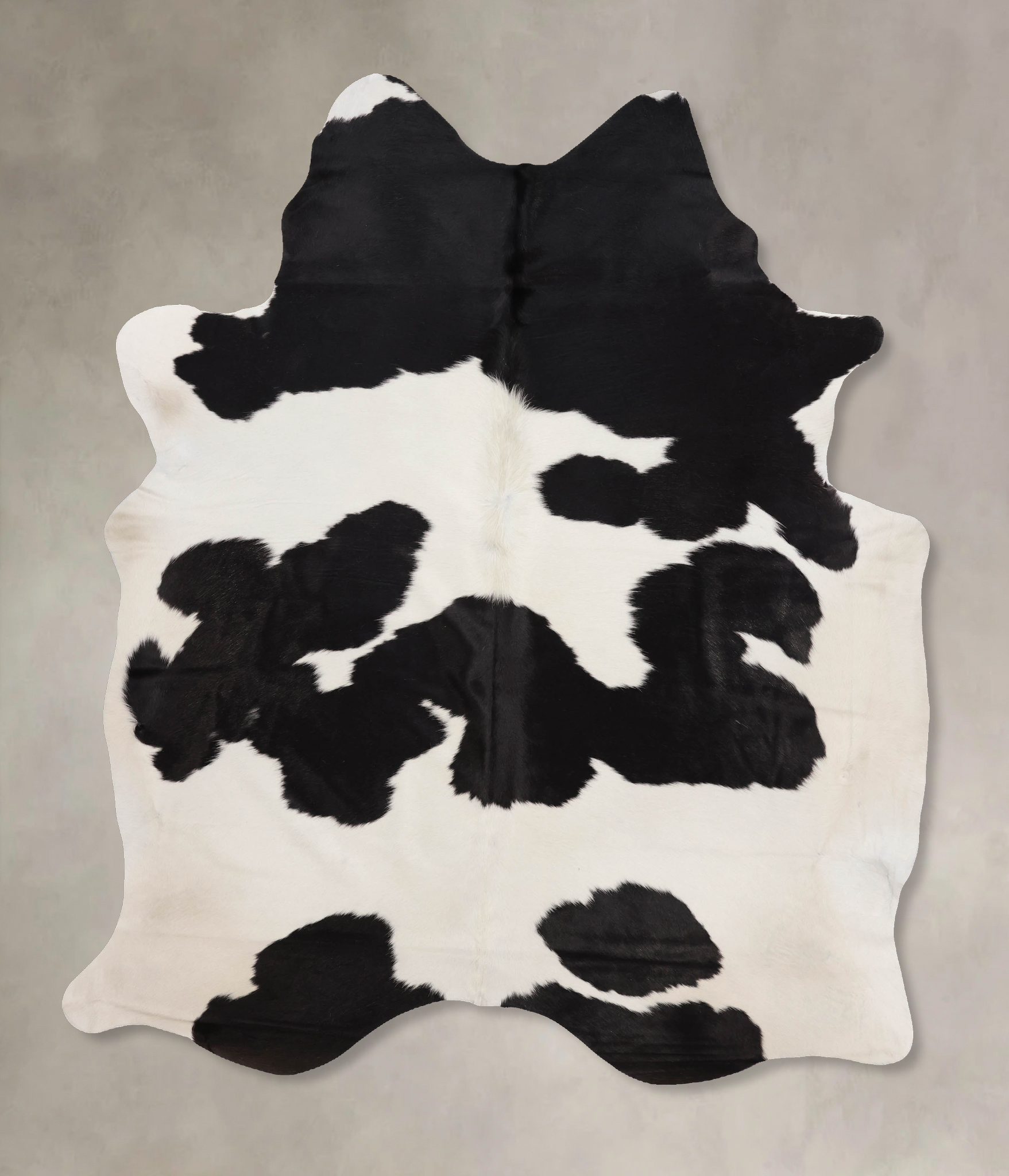 Black and White Cowhide Rug #B10613