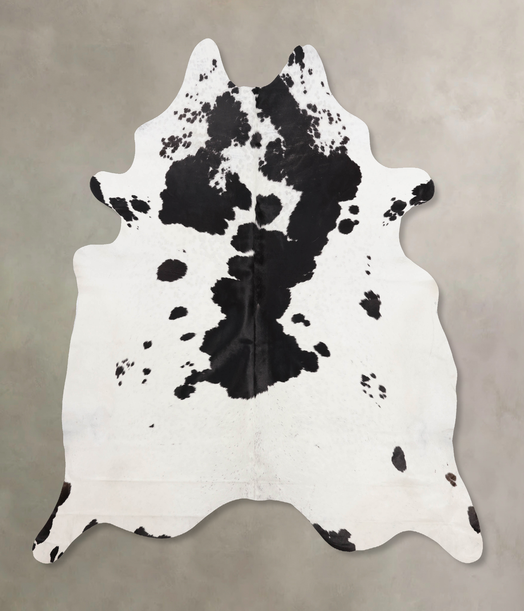 Black and White Cowhide Rug #B10624