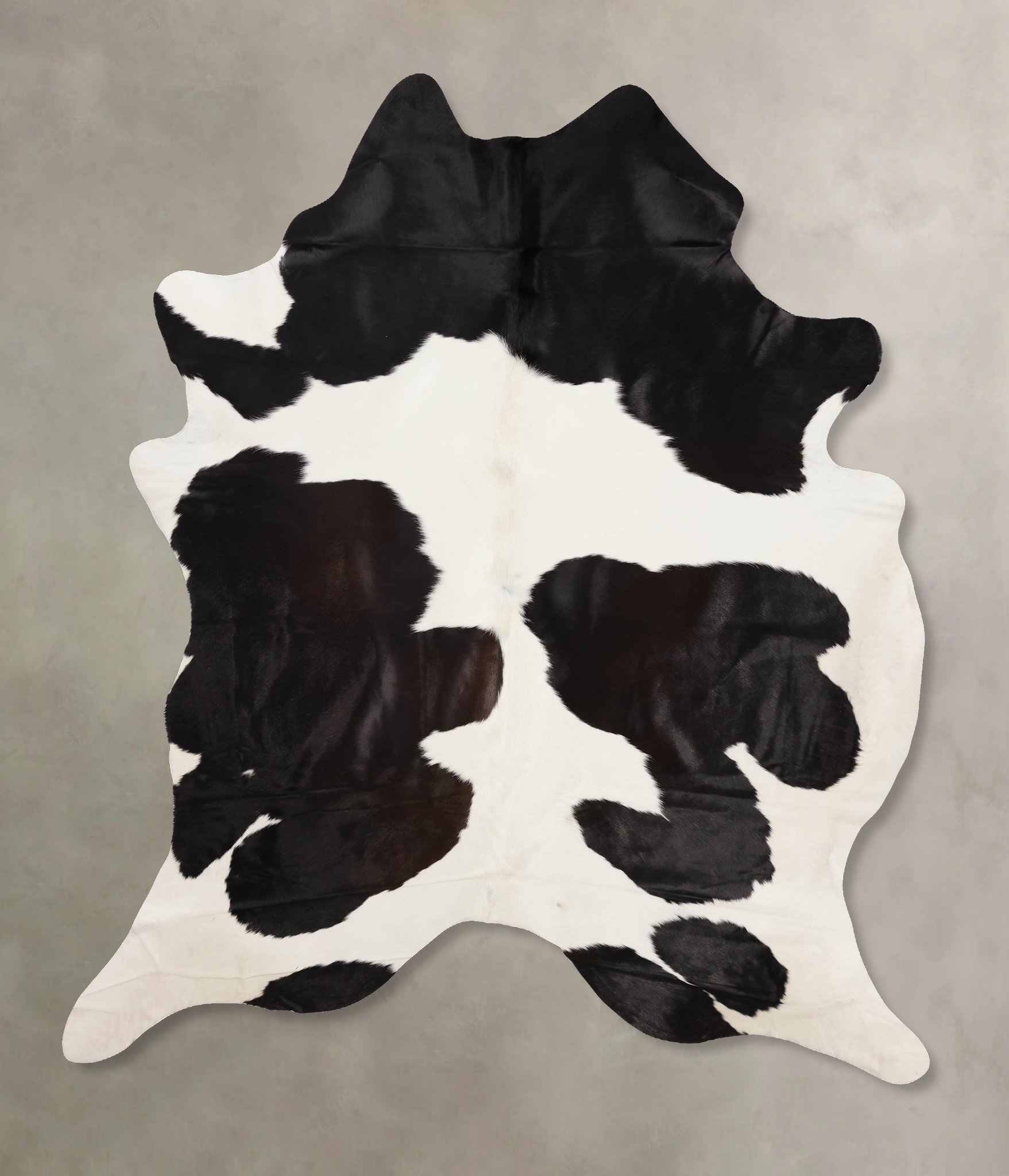 Black and White Cowhide Rug #B10710