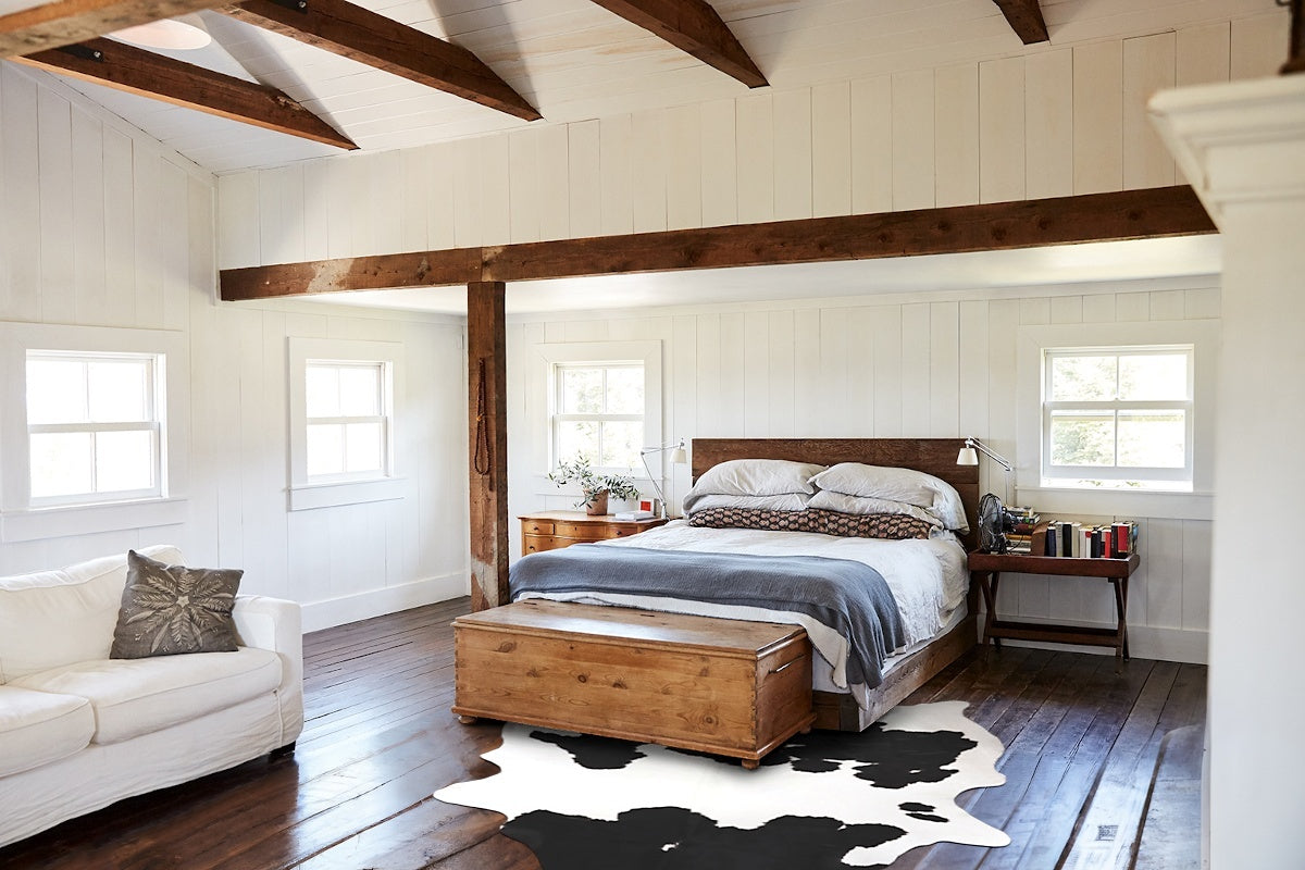 Black and White Cowhide Rug #B10742