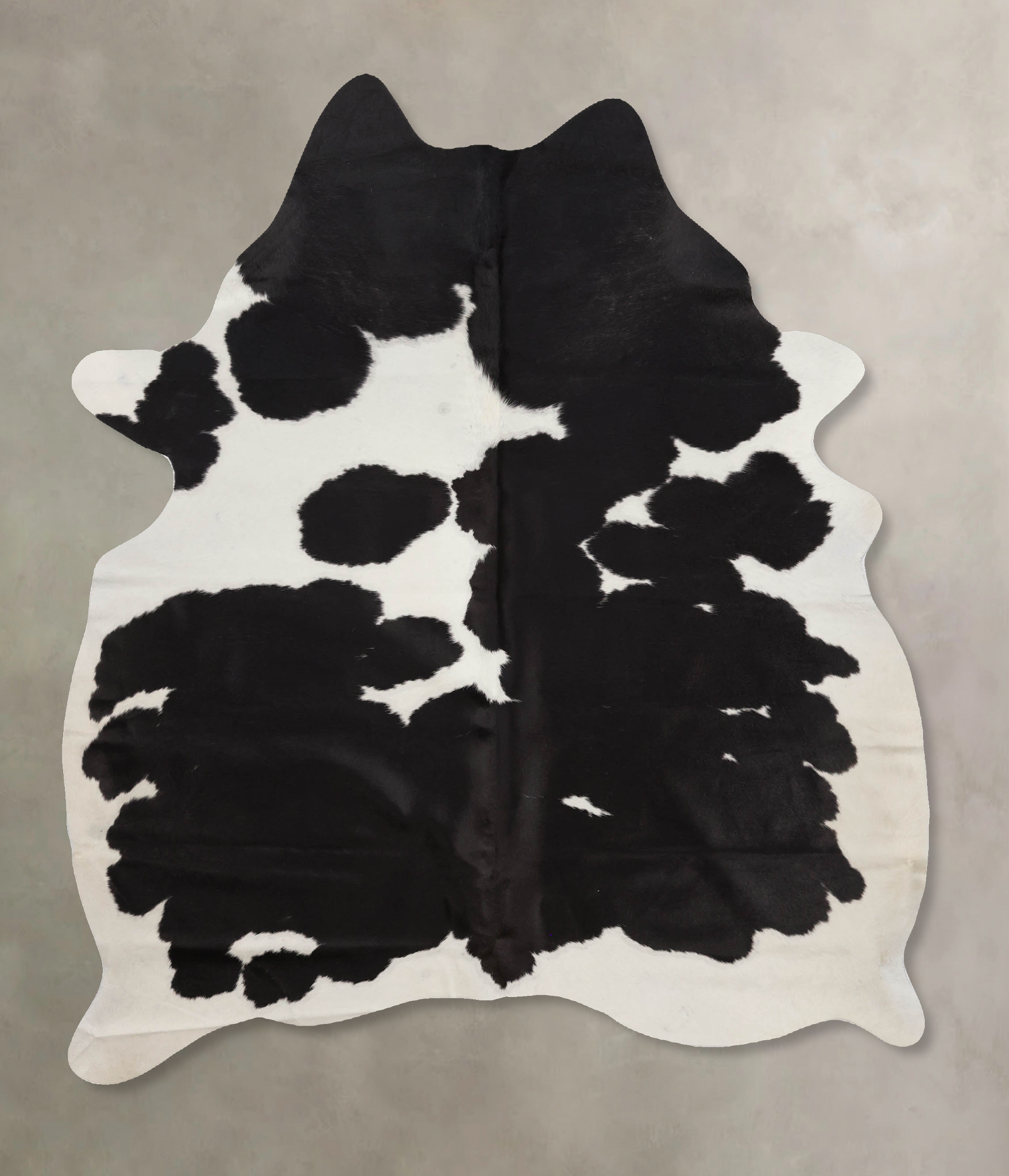 Black and White Cowhide Rug #B10744