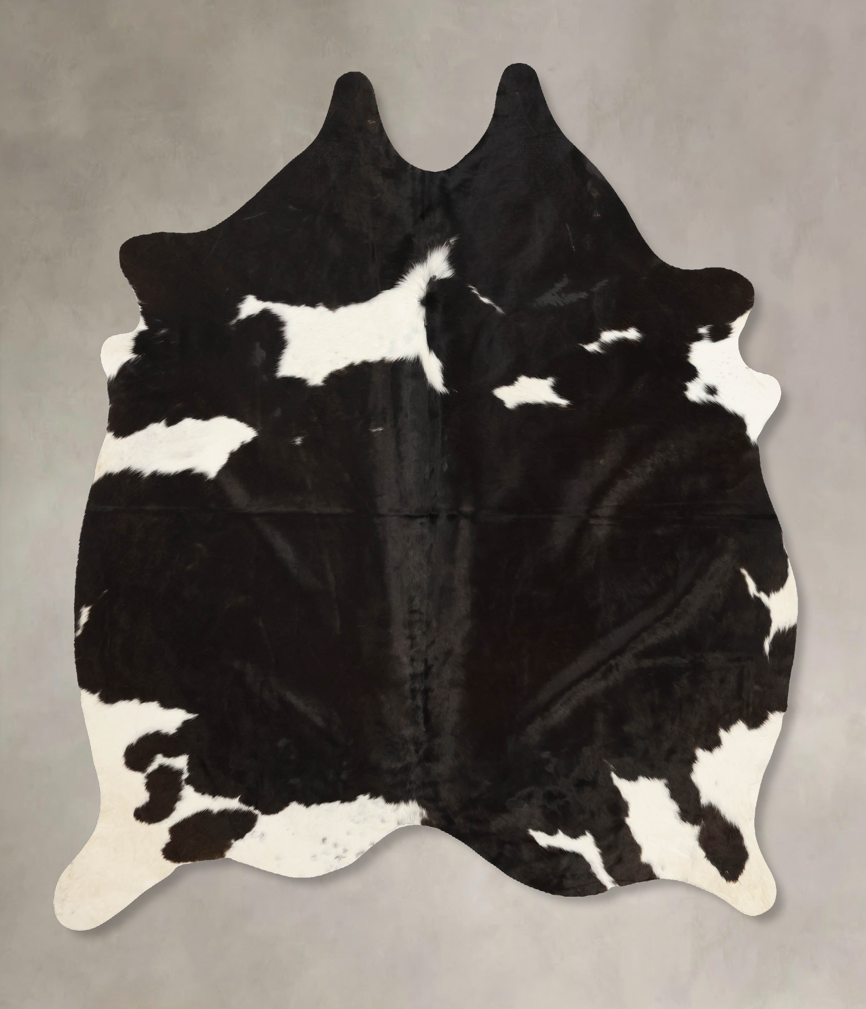 Black and White Cowhide Rug #B11110