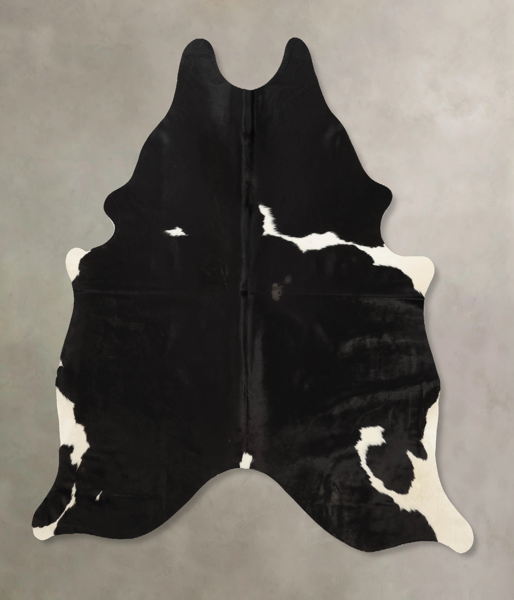 Black and White Cowhide Rug #B11190