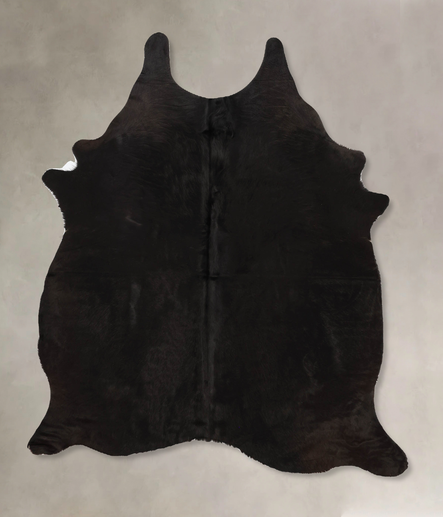 Solid Black Cowhide Rug #B11271