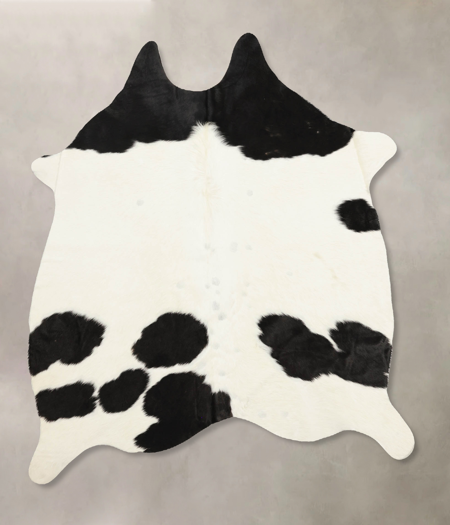 Black and White Cowhide Rug #B11359