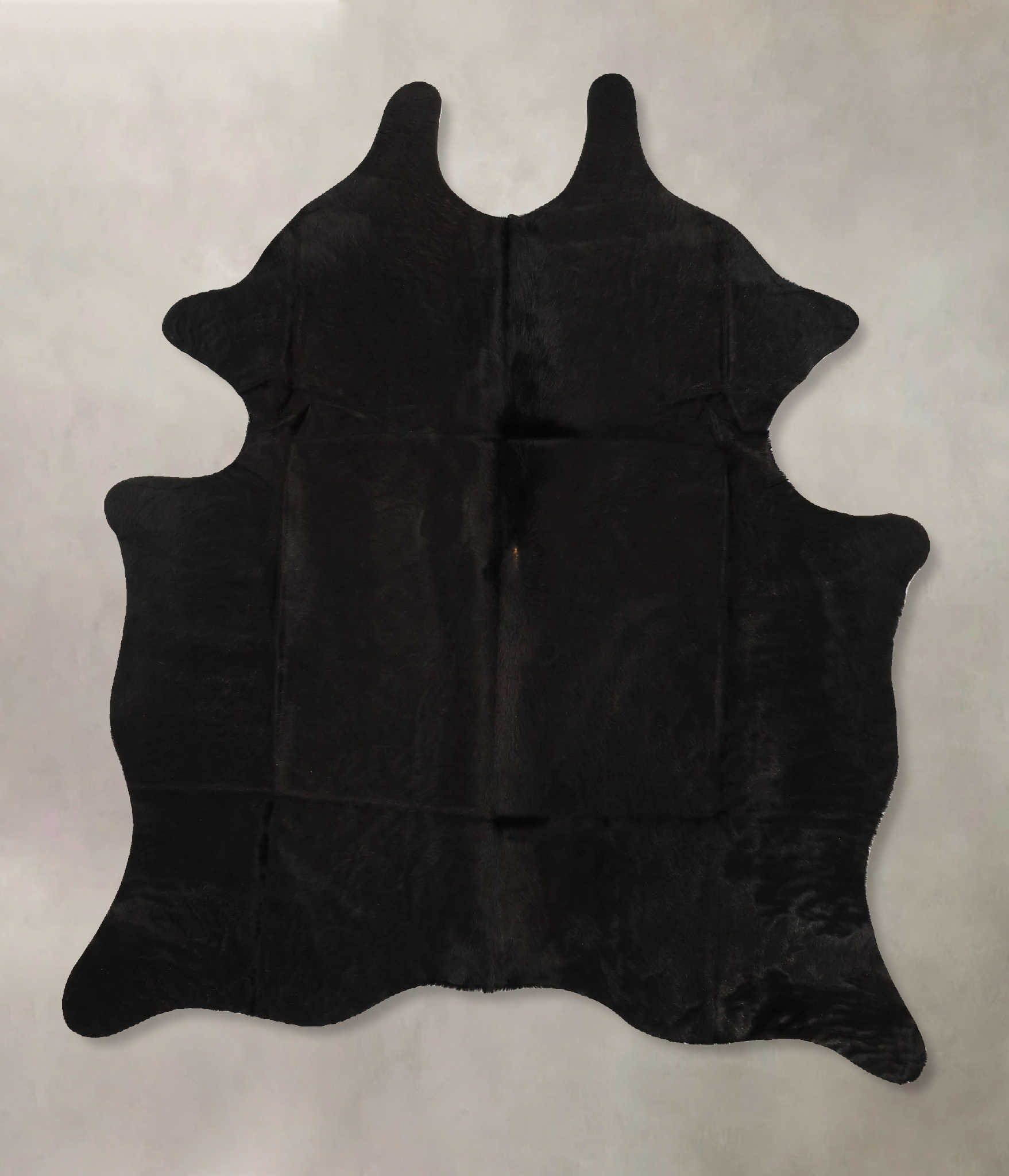 Solid Black Cowhide Rug #B11364