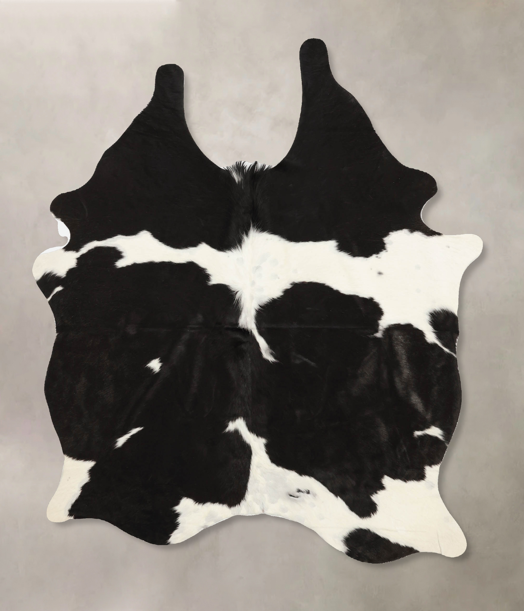 Black and White Cowhide Rug #B11411