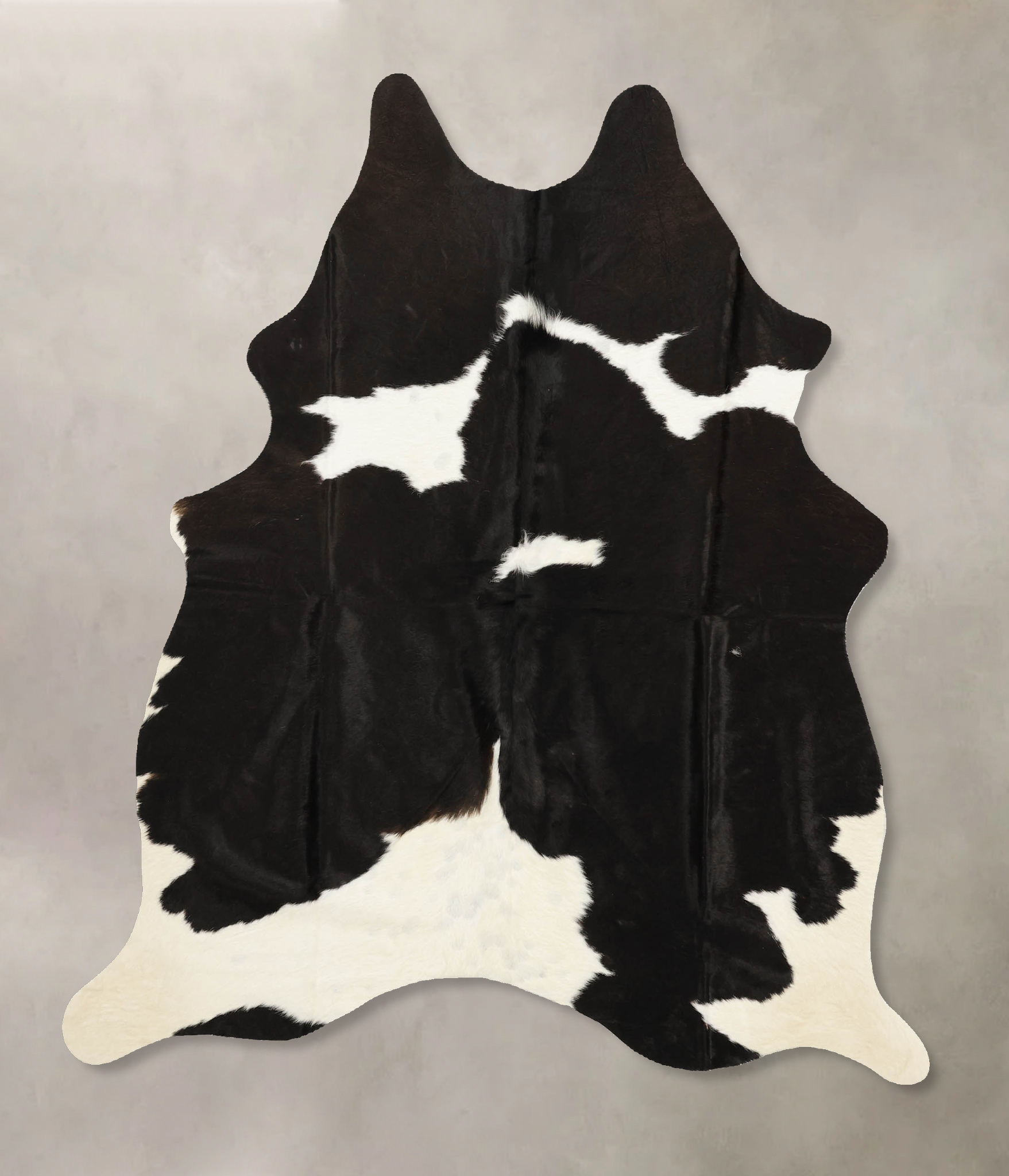 Black and White Cowhide Rug #B11417