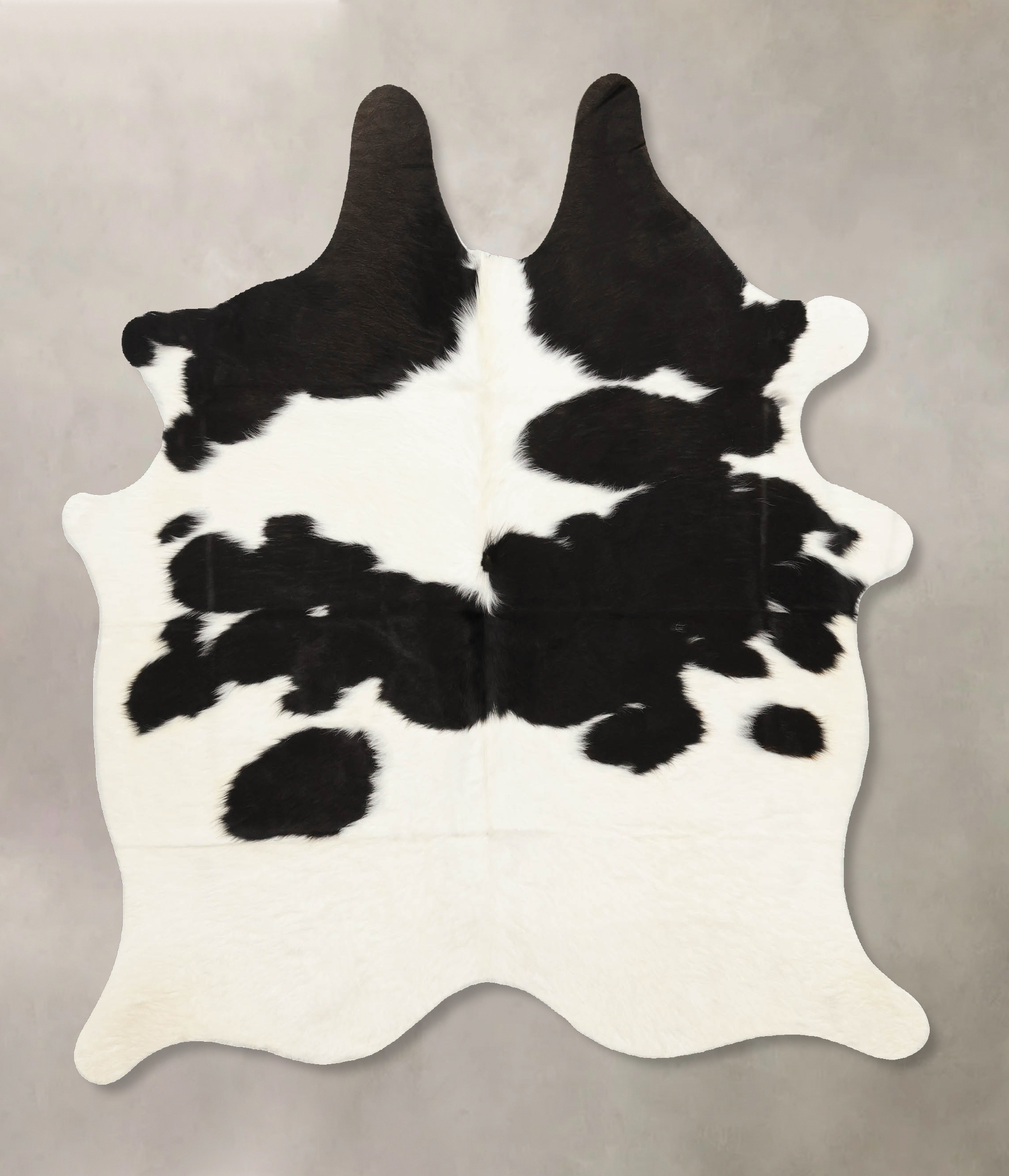 Black and White Cowhide Rug #B11422