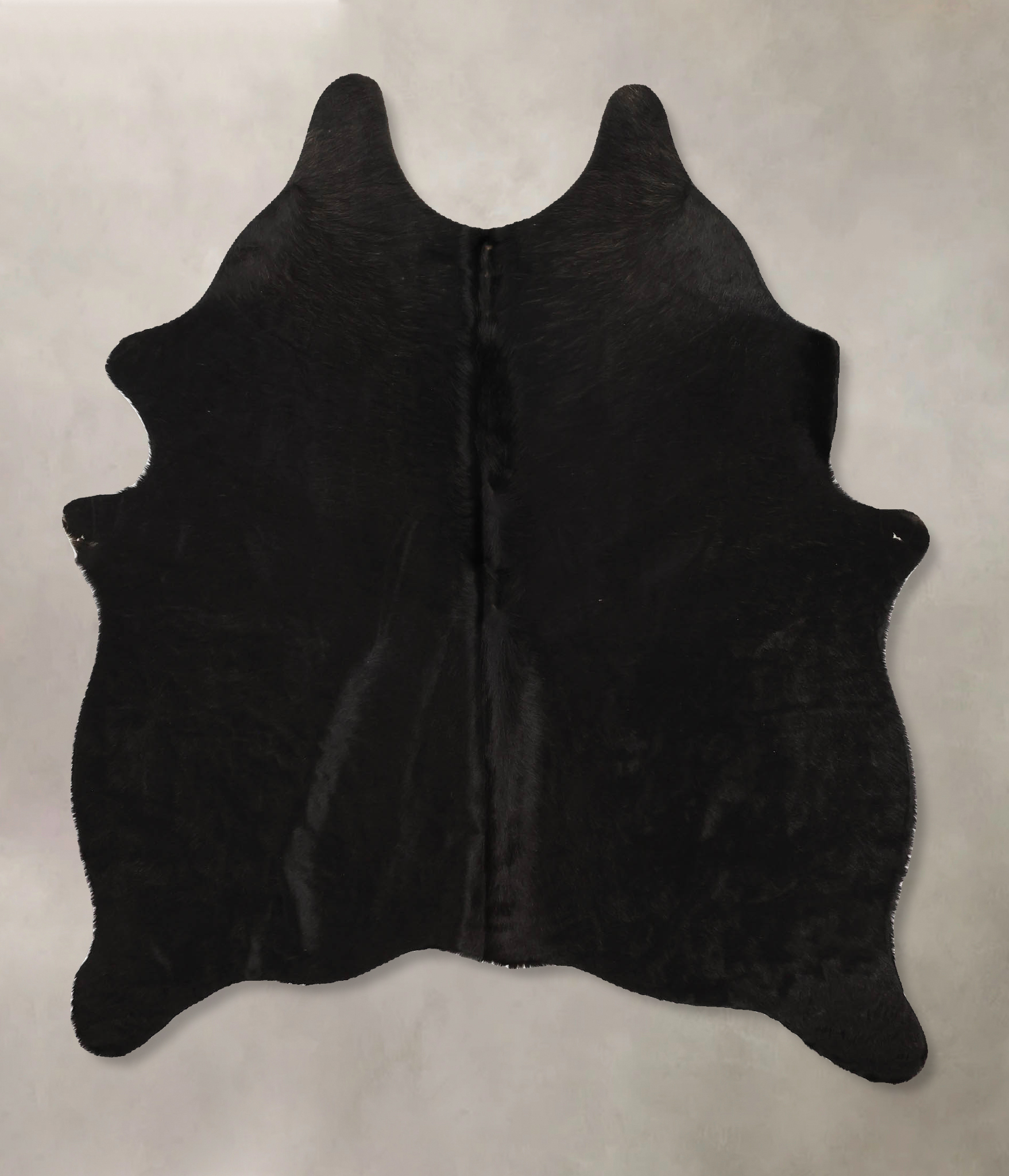 Solid Black Cowhide Rug #B11542