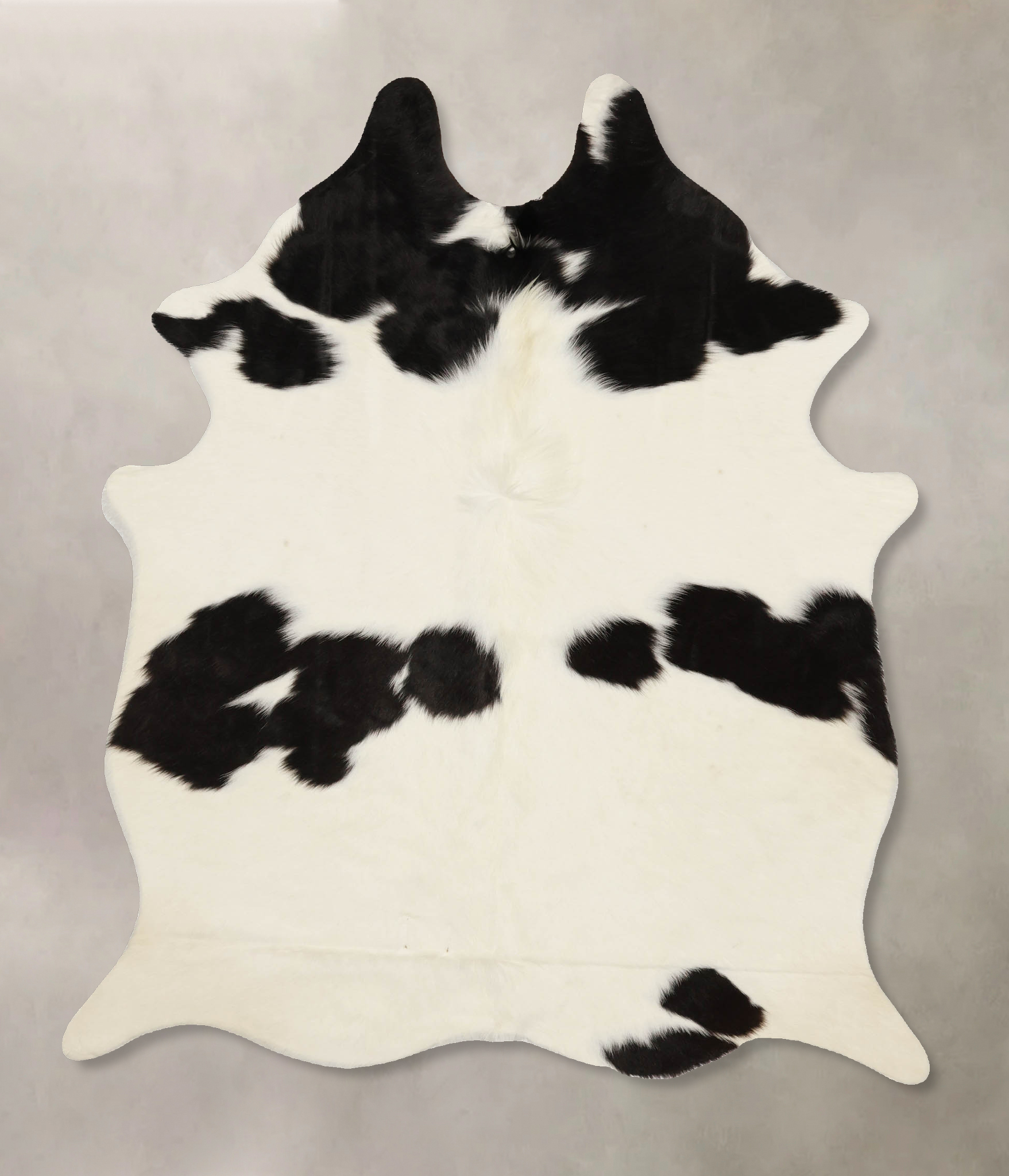 Black and White Cowhide Rug #B11639