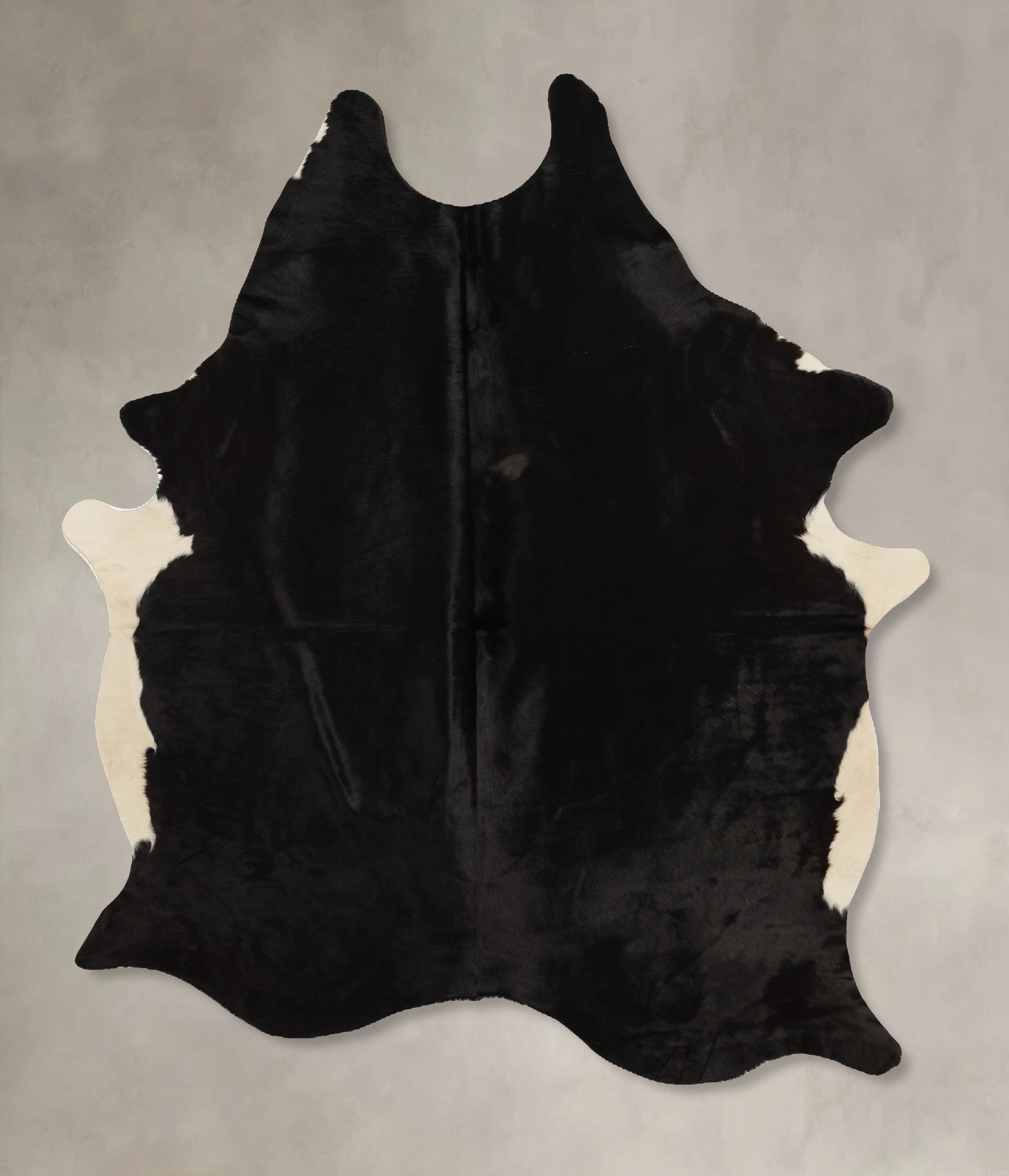 Solid Black Cowhide Rug #B11702