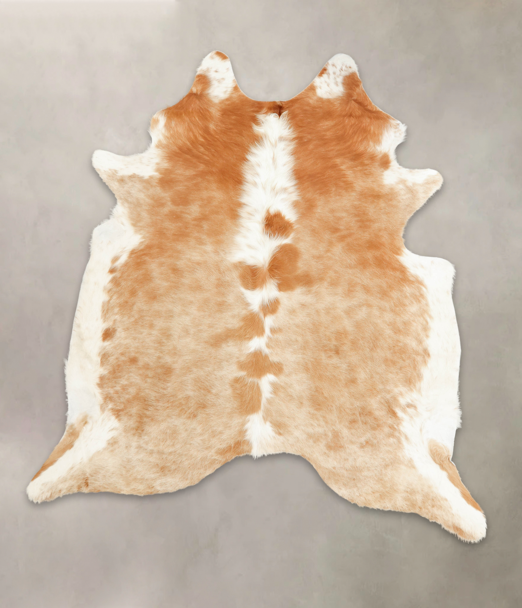 Beige and White Cowhide Rug #B1595