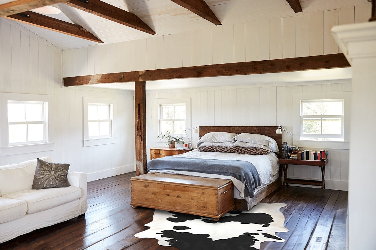 Black and White Cowhide Rug #B9919