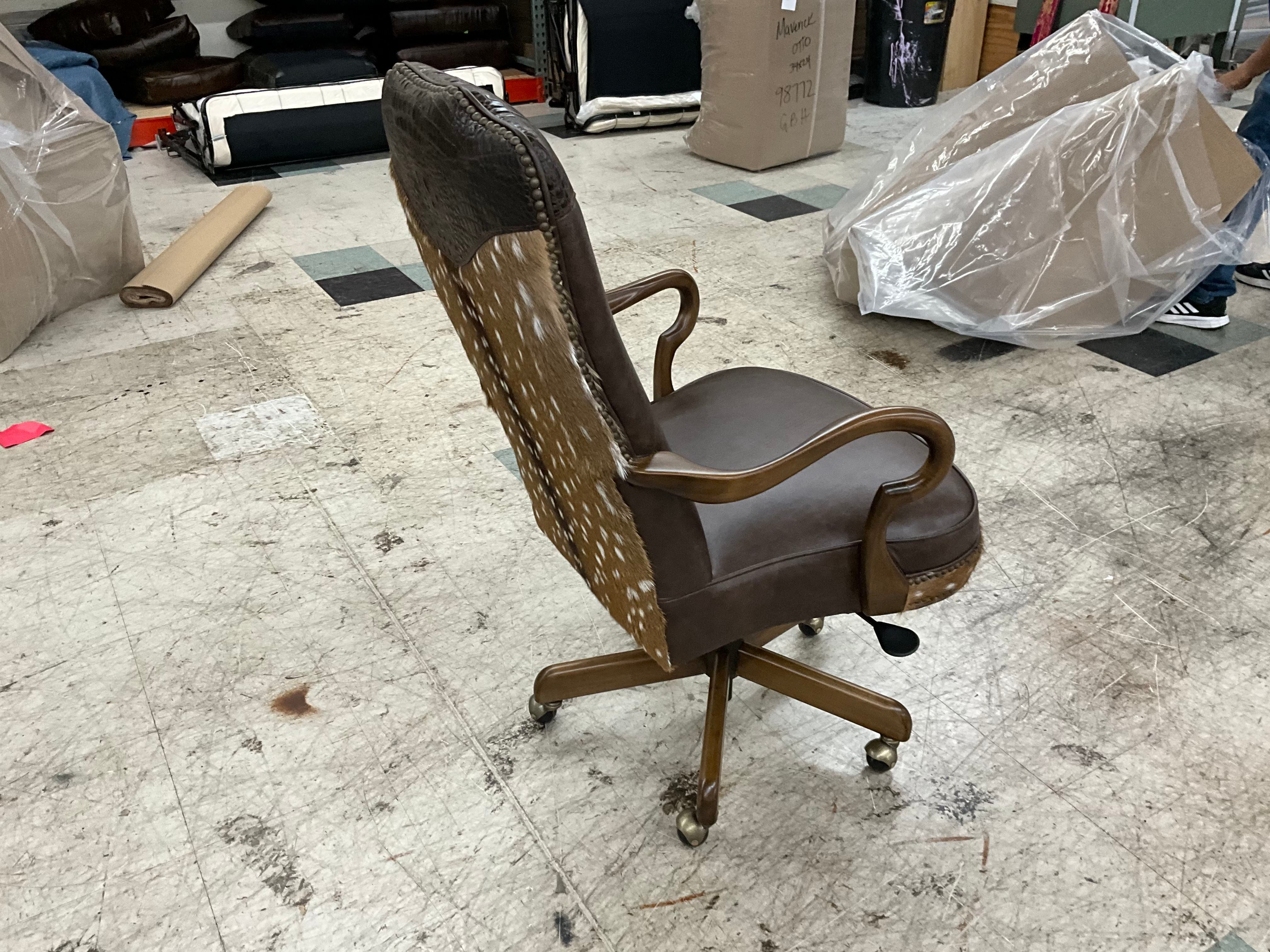 Huntsman Axis Office Chair