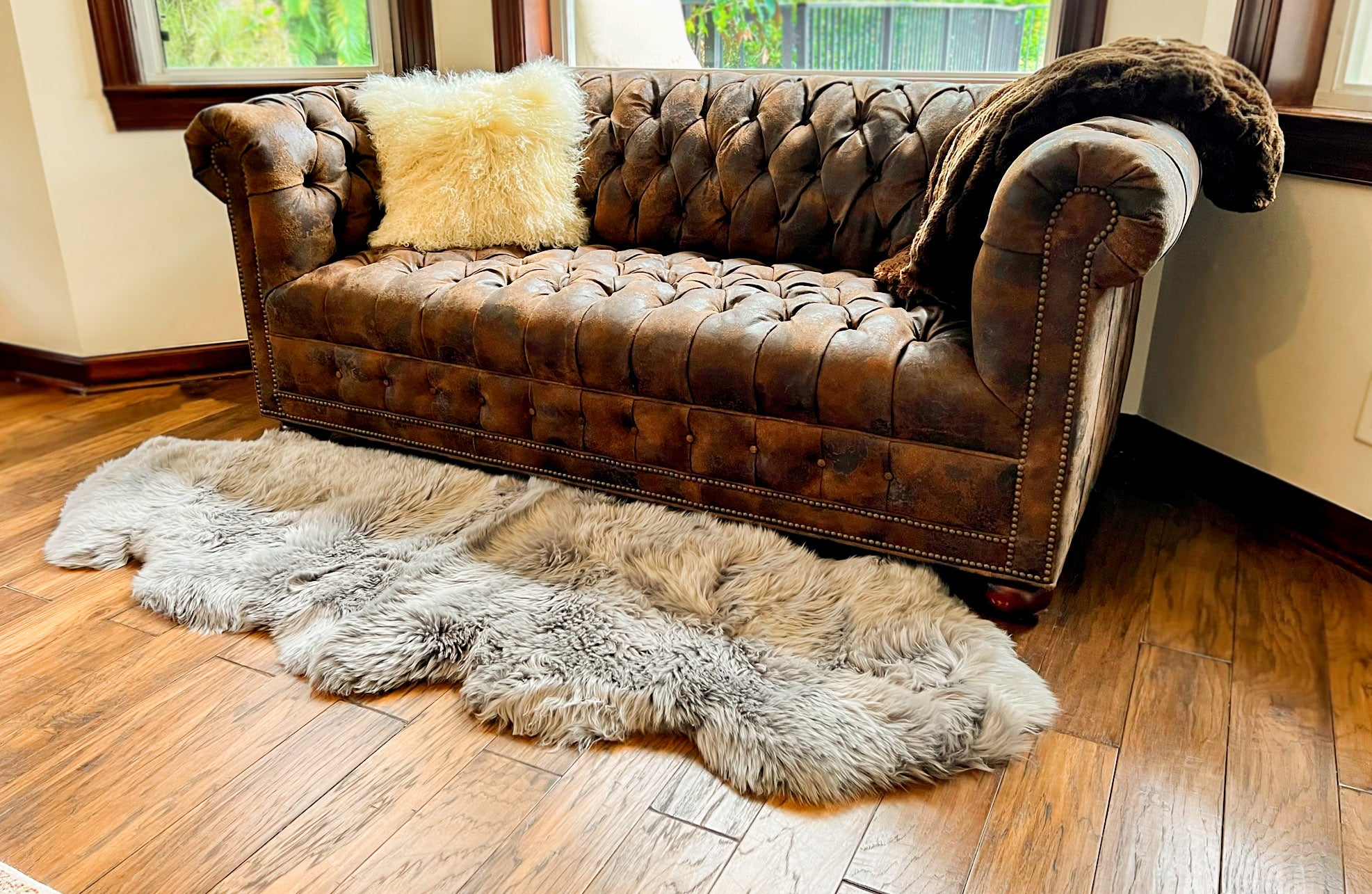 Grey New Zealand Sheepskin 2-Pelt 2' x 6' by Hudson Hides